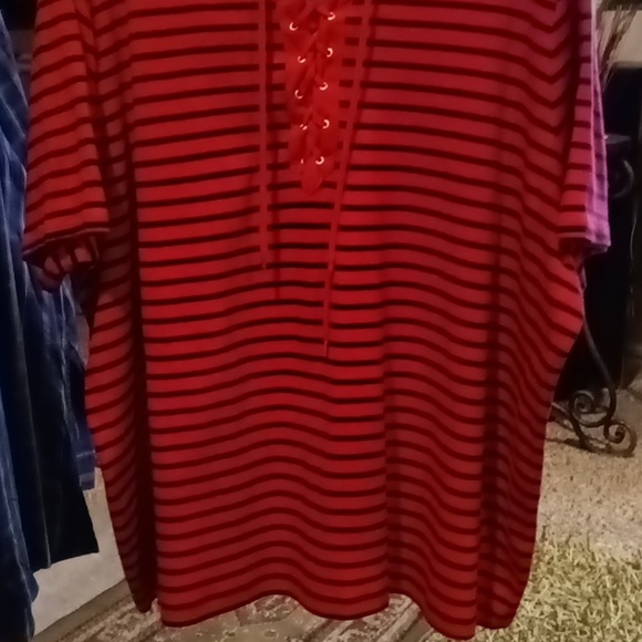 FINAL PRICE CHAPS red & blue striped blouse w laced-up front & gold eyelets 3X - Picture 3 of 4